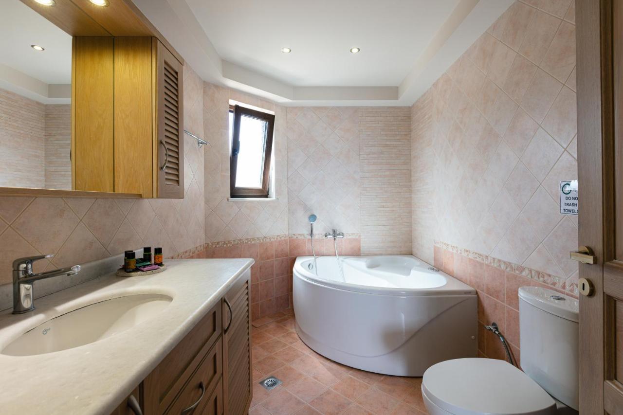 Villa Golden Hill Chania  Exteriör bild